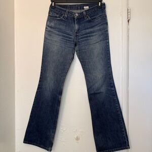 VTG Levi’s 518 Super Low Boot Cut Jeans - Y2K Medium Wash Denim - Size 5 JR M